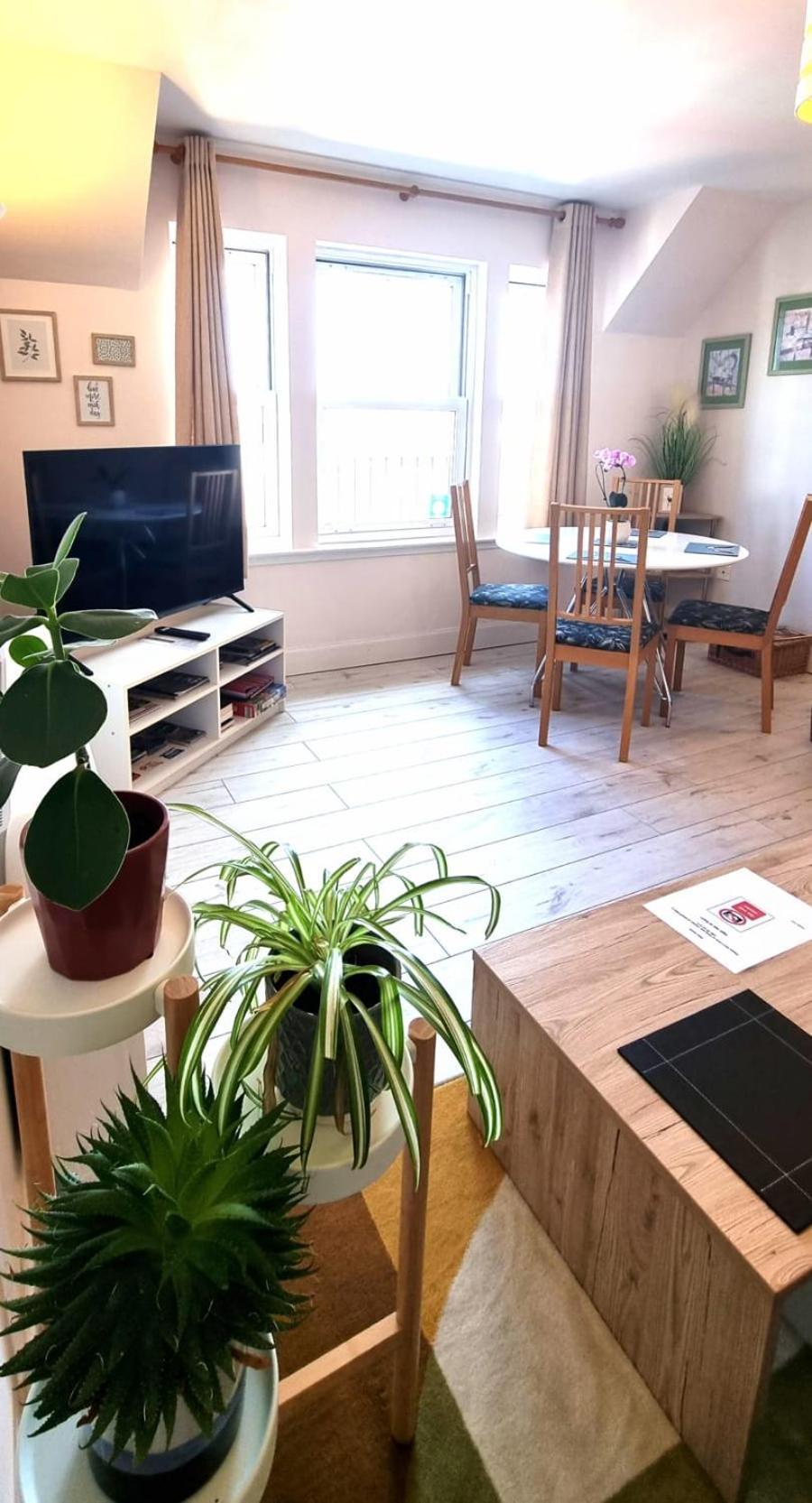 Heart Of Inverness-City Apartment Eksteriør billede