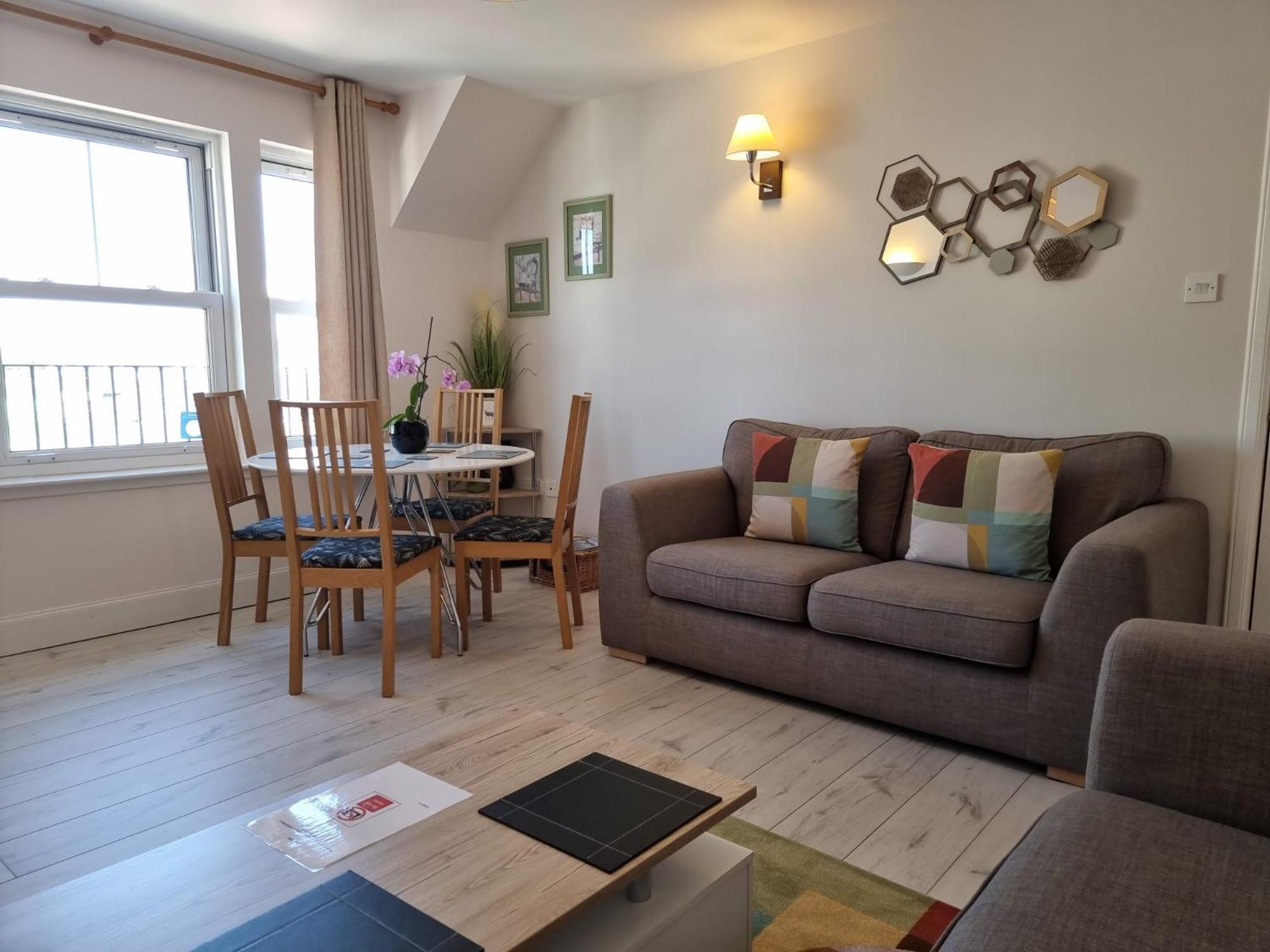 Heart Of Inverness-City Apartment Eksteriør billede