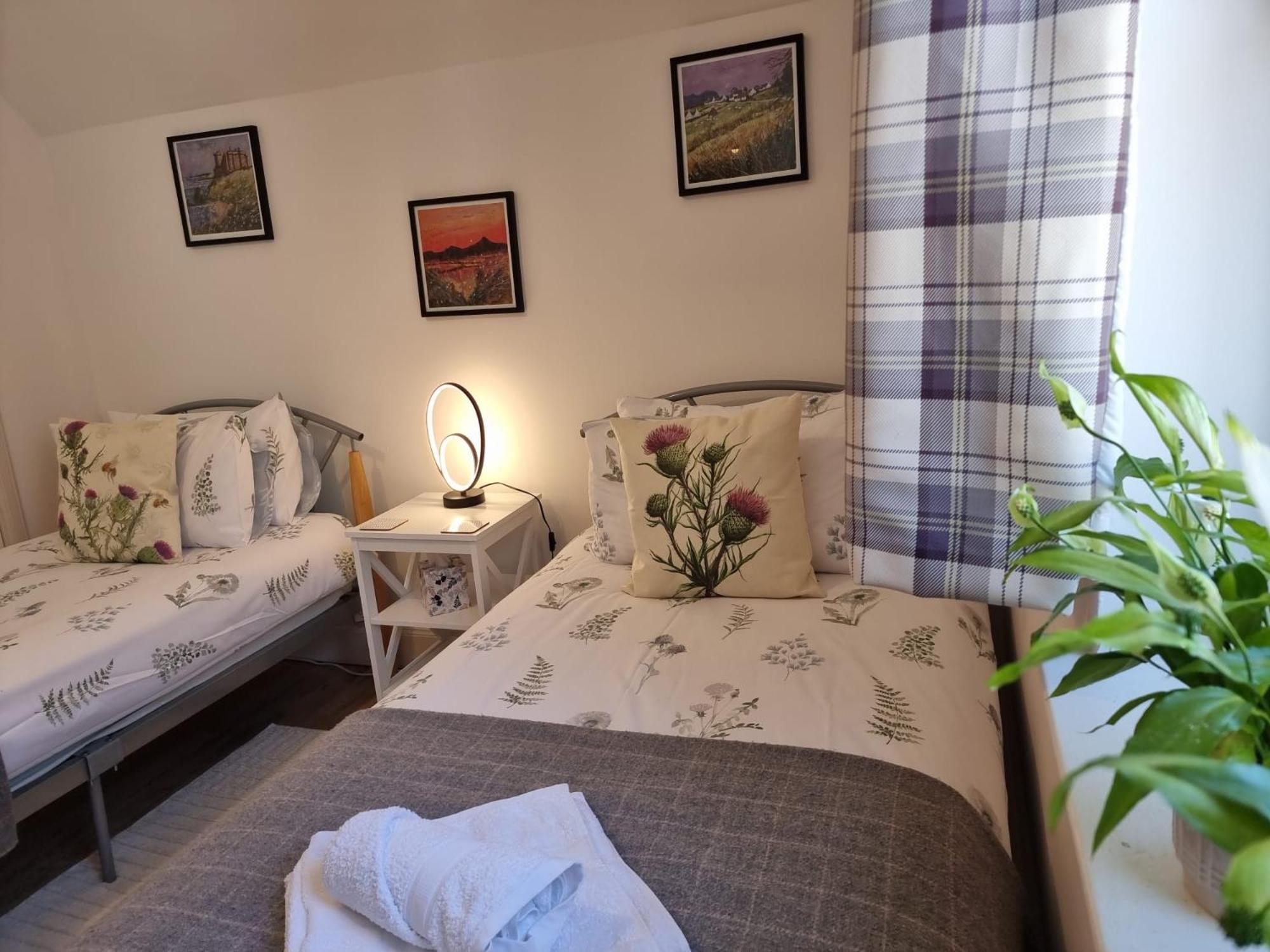 Heart Of Inverness-City Apartment Eksteriør billede