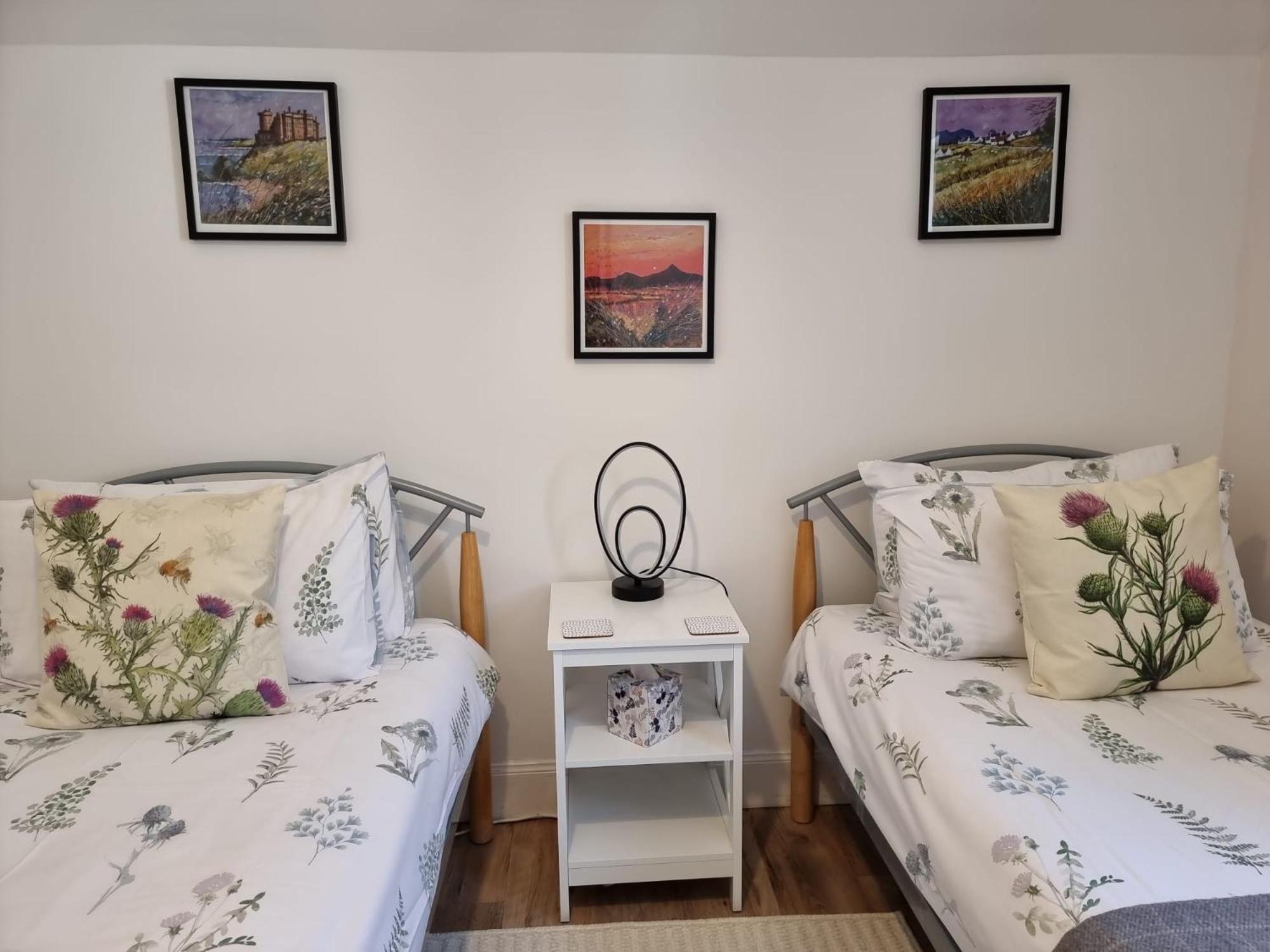 Heart Of Inverness-City Apartment Eksteriør billede